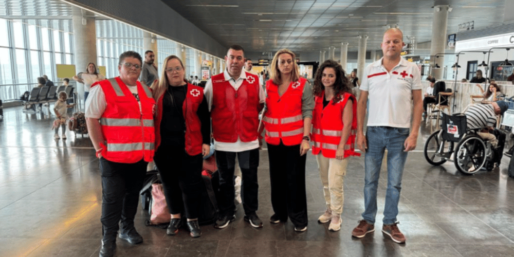 6 profesionales de atención psicosocial de Canarias se unen al apoyo de los afectados por la DANA