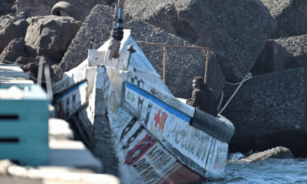 Pakistán confirma 21 sobrevivientes del cayuco que naufragó cuando se dirigía a Canarias