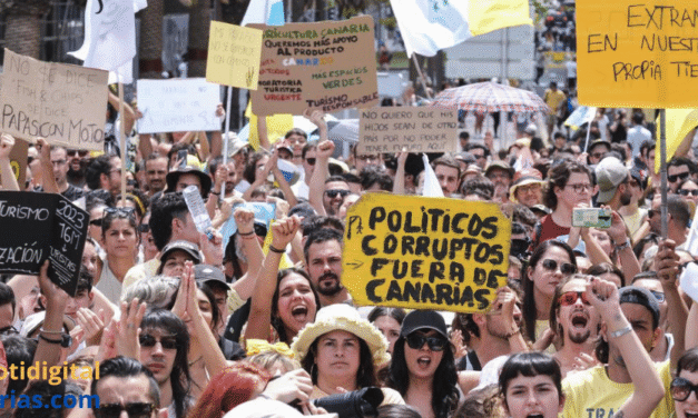 Canarias contra el turismo masivo: La lucha por un modelo sostenible