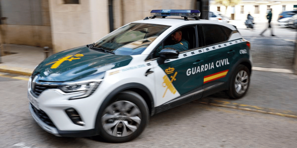 detienen-responsable-estafa-piramidal-like-redes-sociales-notidigitalcanarias.com
