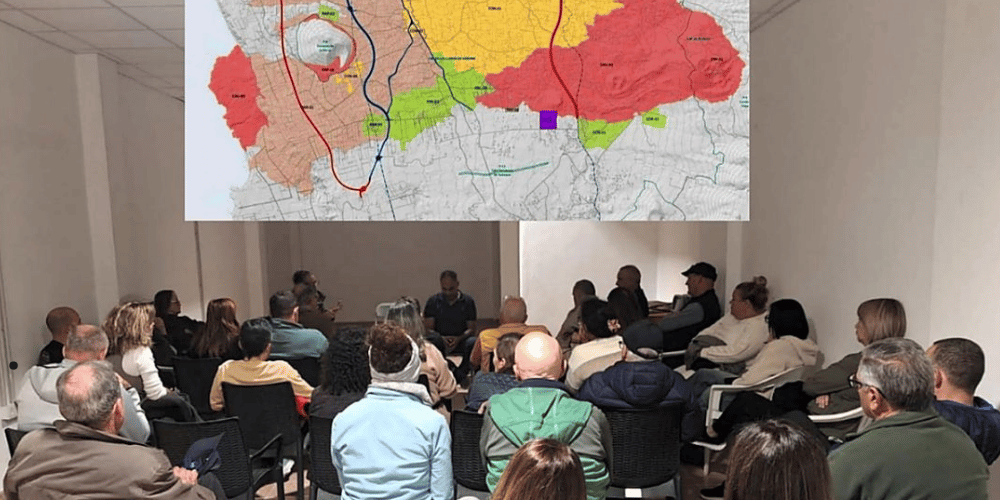 Vecinos de la zona cero del volcán de La Palma se movilizan por falta de información e indemnizaciones