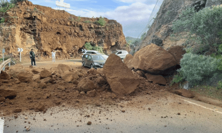 Canarias inicia la desescalada tras la borrasca Therese: vuelta segura a las aulas tras más de 1.000 incidentes